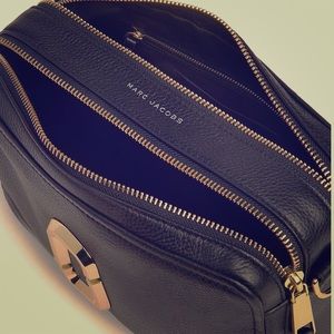 NWT Marc Jacobs Softshot 27